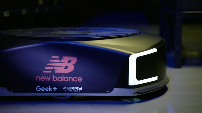 GEEKPLUS X KERRY TJ X NEW BALANCE