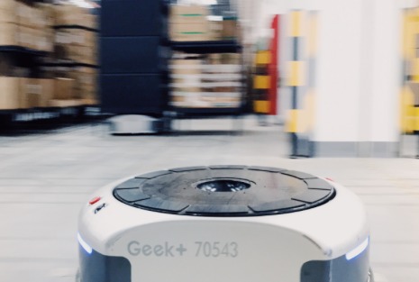 Geek+机器人已冲出宇宙！