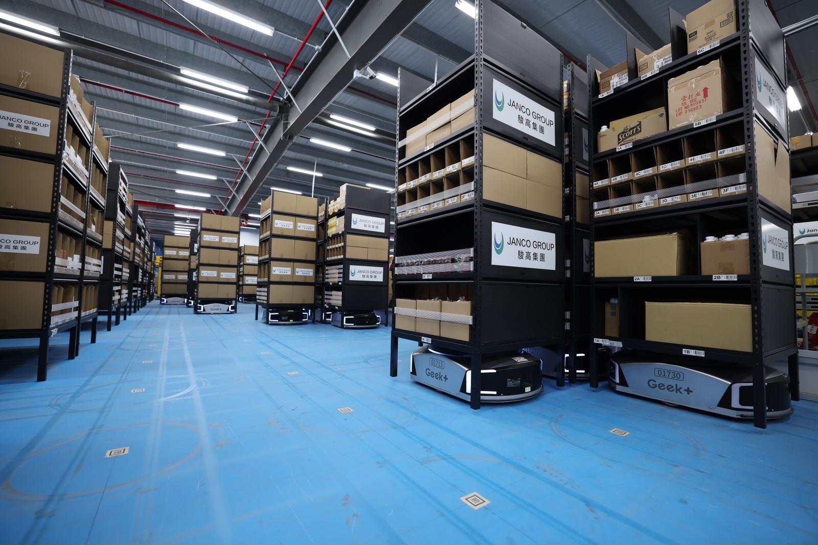 Geek+ brings flexibility to a global 3PL service provider with RaaS in Hong Kong