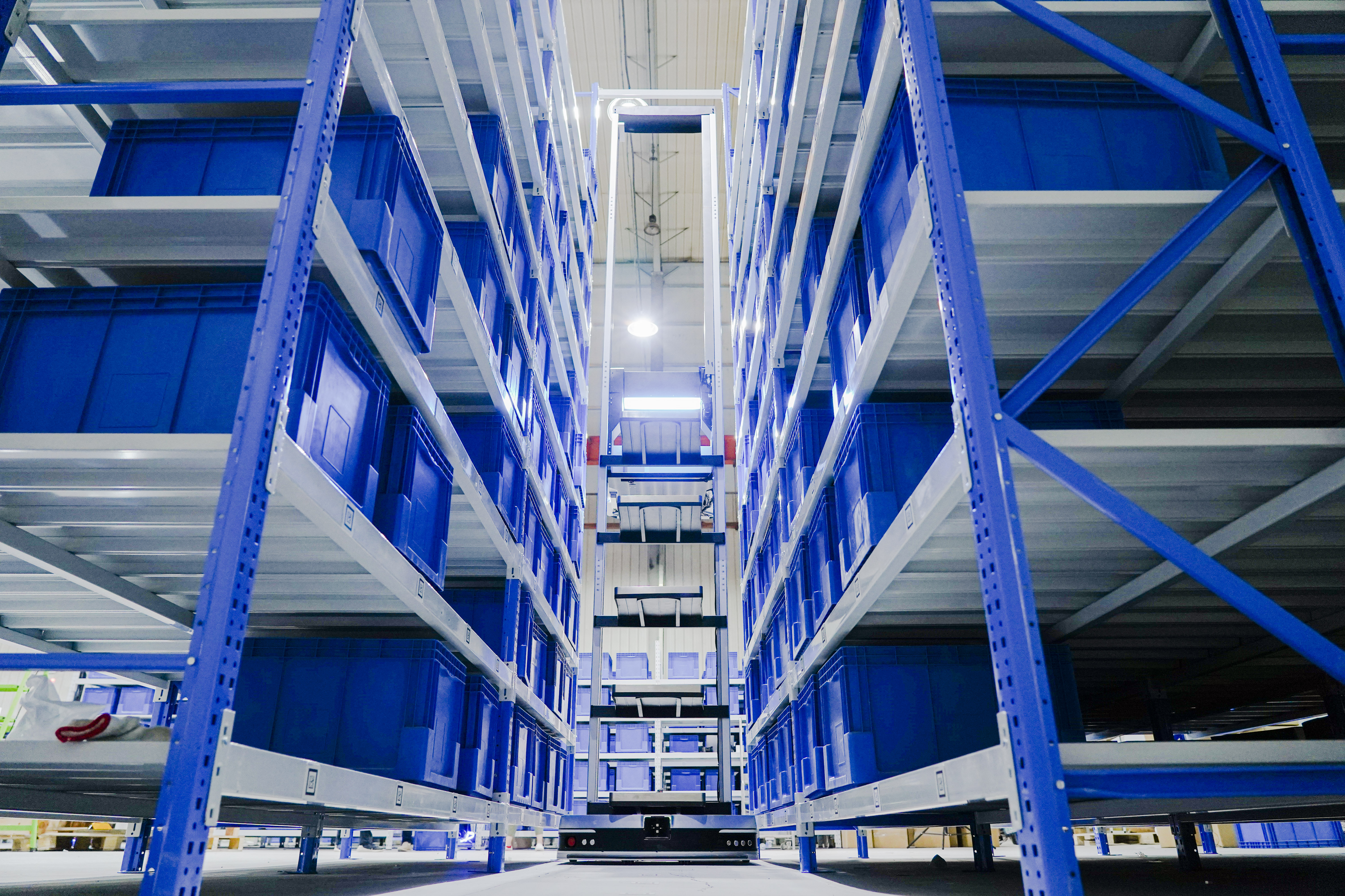 Geek+ RoboShuttle C200M achieves ETL certification to UL 3100 standard