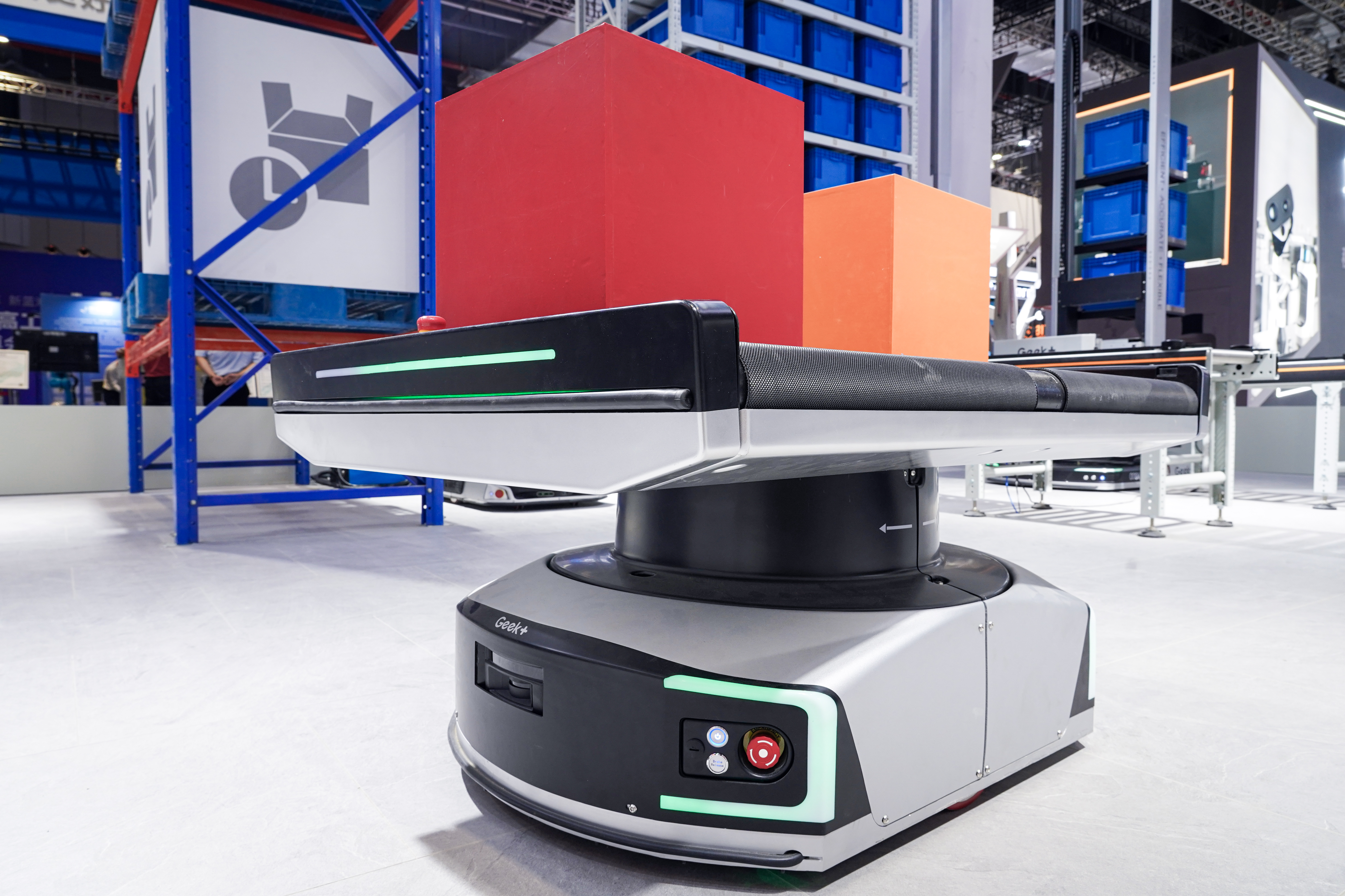 Geek+ launches S100C for intelligent sortation of large-size packages