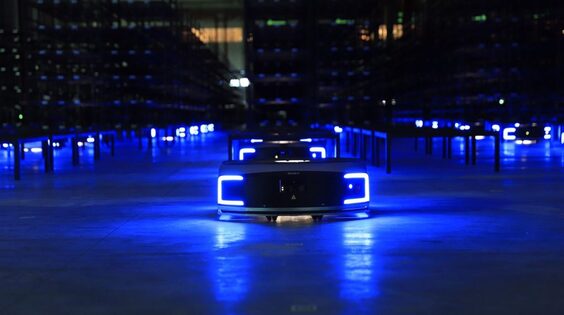 Decathlon Triples Efficiency with Logistics Robots