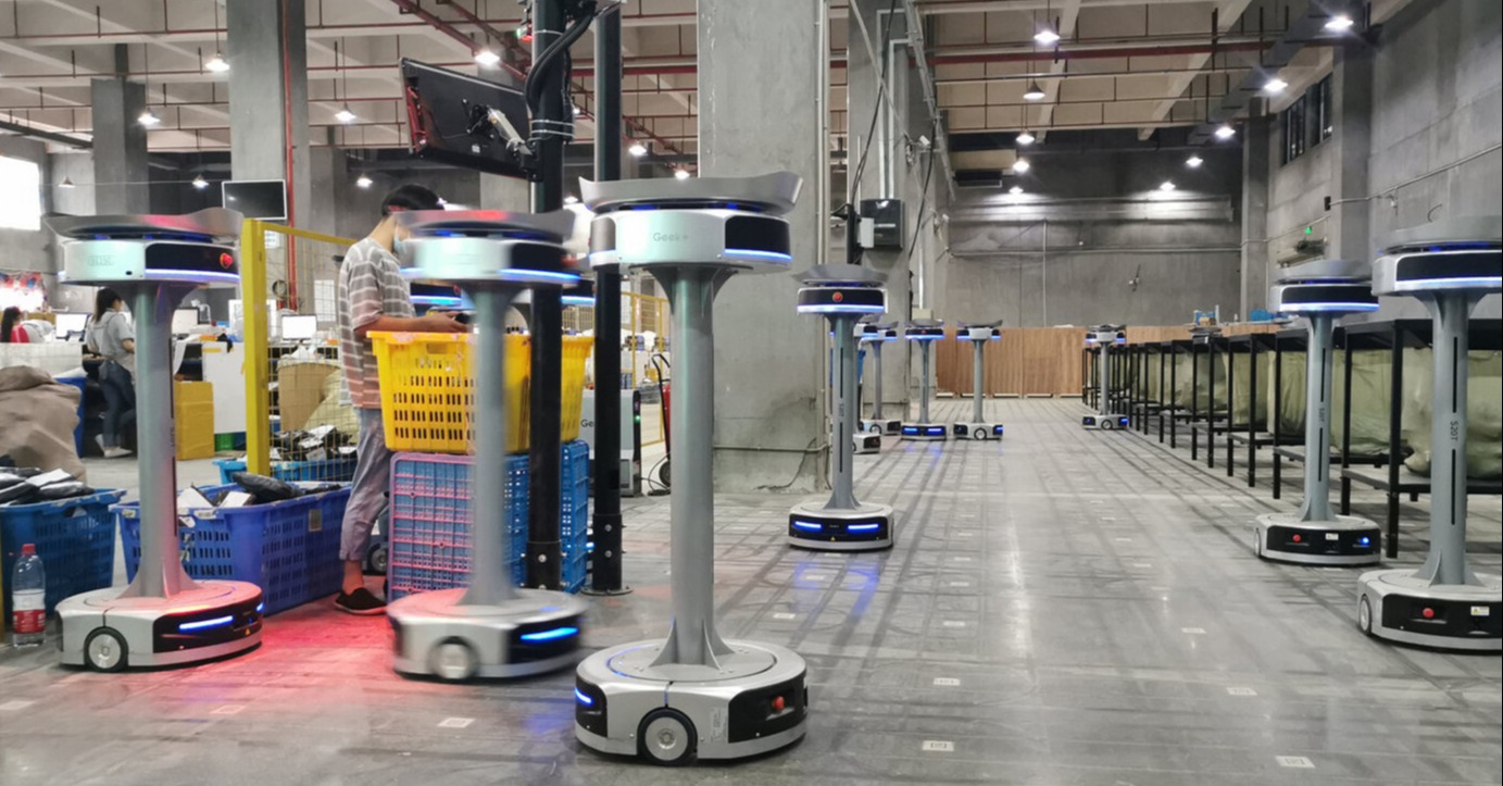 Geek+ implements first large scale AMR sorting system for e-commerce