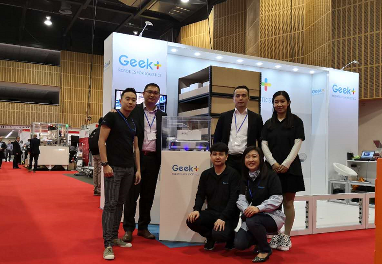The First Showcase of Geek+ Robotics in United Kingdom Won a Success