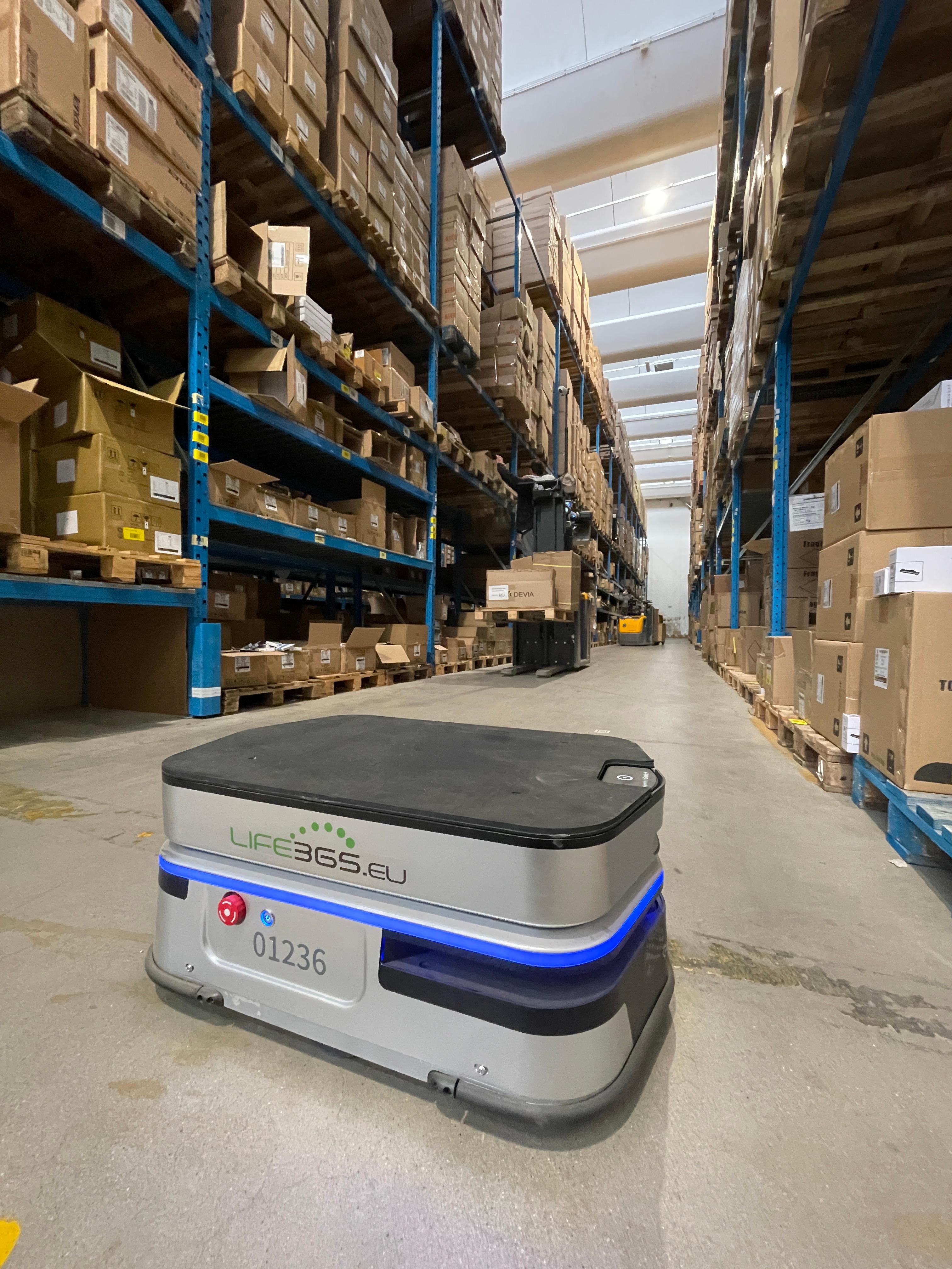 Geek+ implements first moving solutions project in Italy with Life365