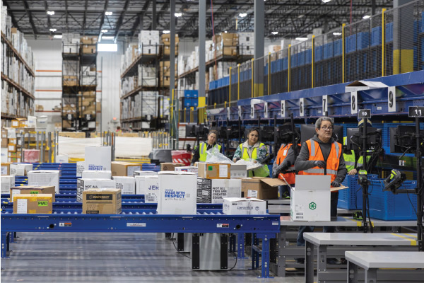 Why S&S Activewear keeps coming back to Geek+: A tailored GTP order fulfillment system that tripled productivity across five DCs