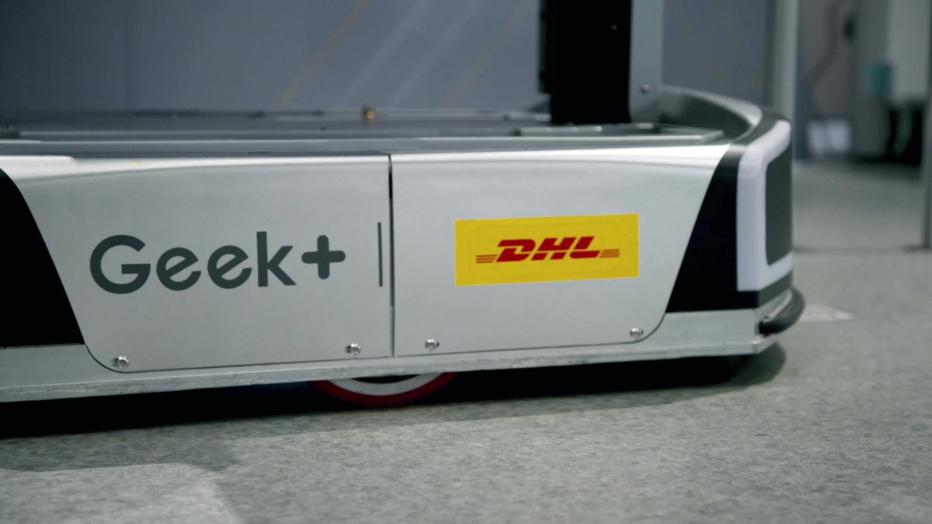 Geek+ and DHL showcase the future of Robotics Automation in DHL’s Asia Pacific Innovation Center